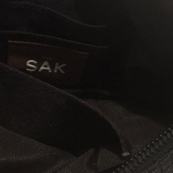 The SAK Black woven shoulderbag, wristlet CLUTCH LIKE NEW - Picture 7 of 8